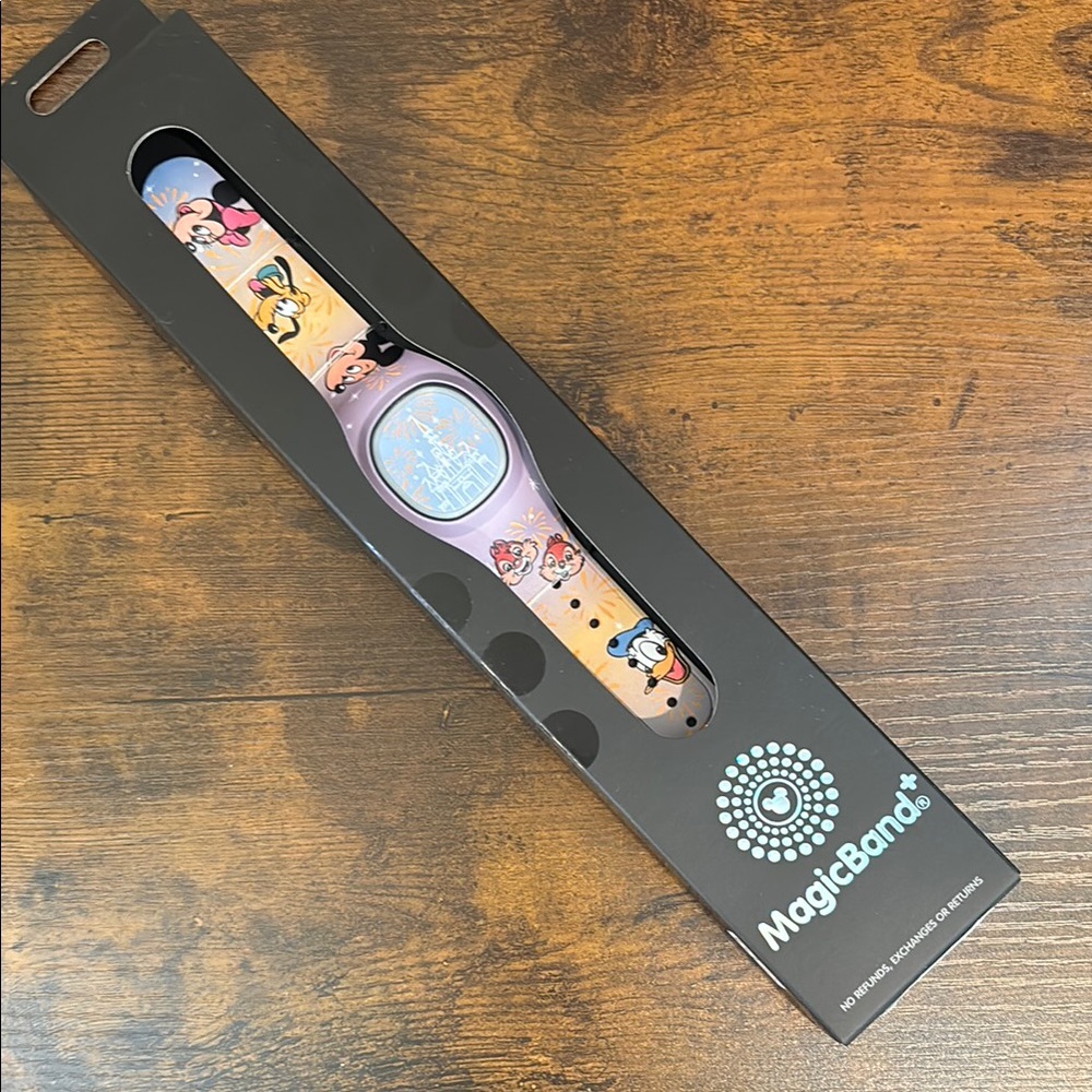 MagicBand+ Disney Character Band